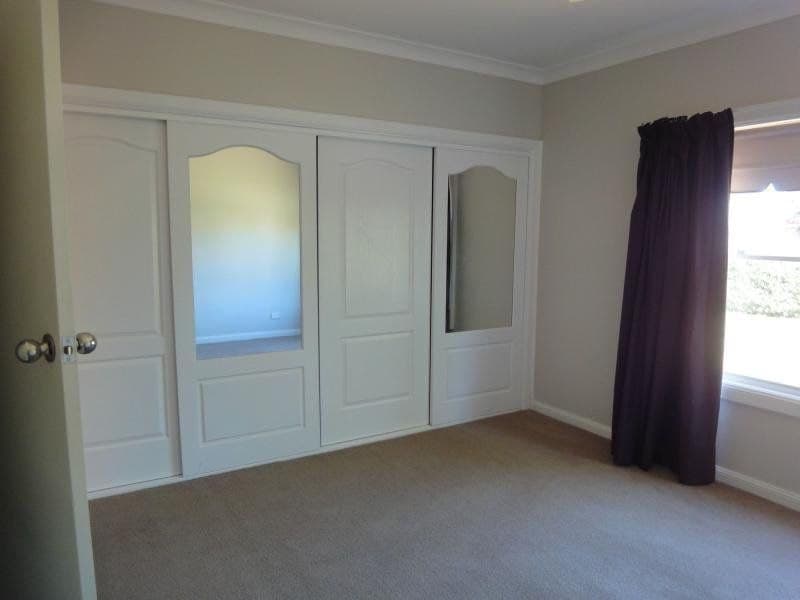 22 Endsleigh Avenue ORANGE NSW, Orange - Thumbnail 5