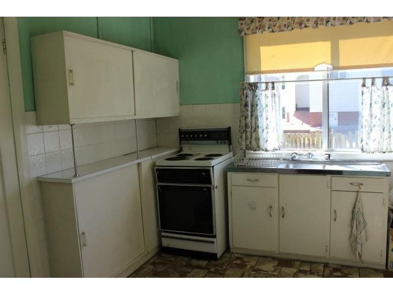 297 Peisley Street ORANGE NSW, Orange - Thumbnail 5
