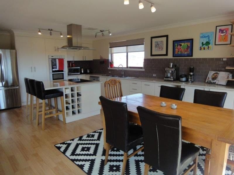 9 Noonameena Drive ORANGE NSW, Orange - Thumbnail 6