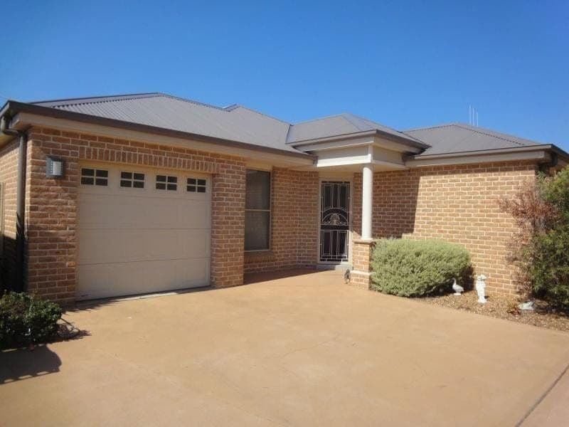 Unit 1/56 Amana Circuit ORANGE NSW, Orange - Image 1