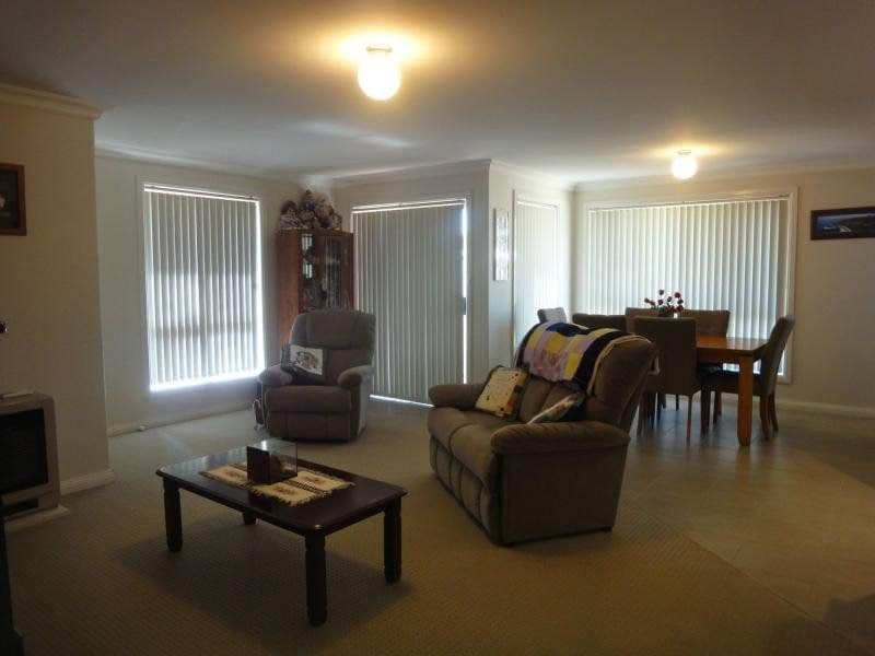 Unit 1/56 Amana Circuit ORANGE NSW, Orange - Thumbnail 2