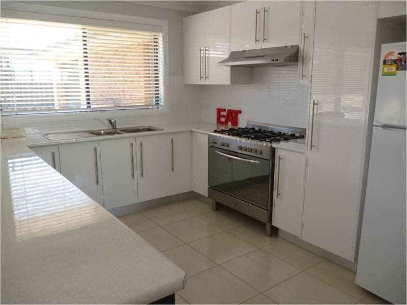 37 Pippin Way ORANGE NSW, Orange - Thumbnail 6