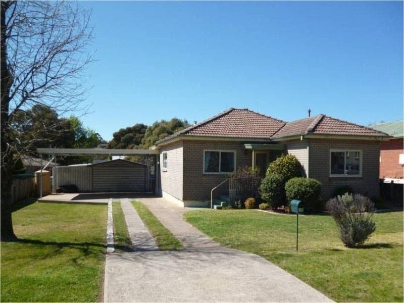 100 Spring Street ORANGE NSW, Orange - Image 1