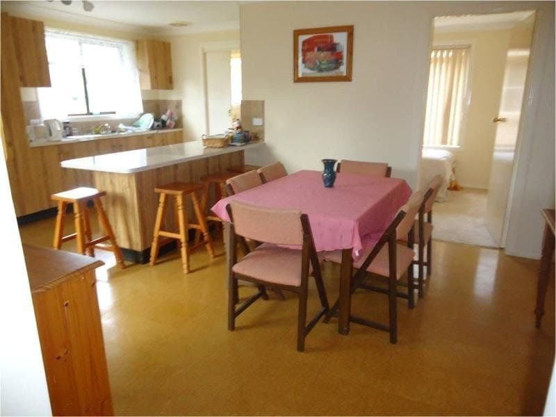 8 Rosewood Avenue ORANGE NSW, Orange - Thumbnail 5