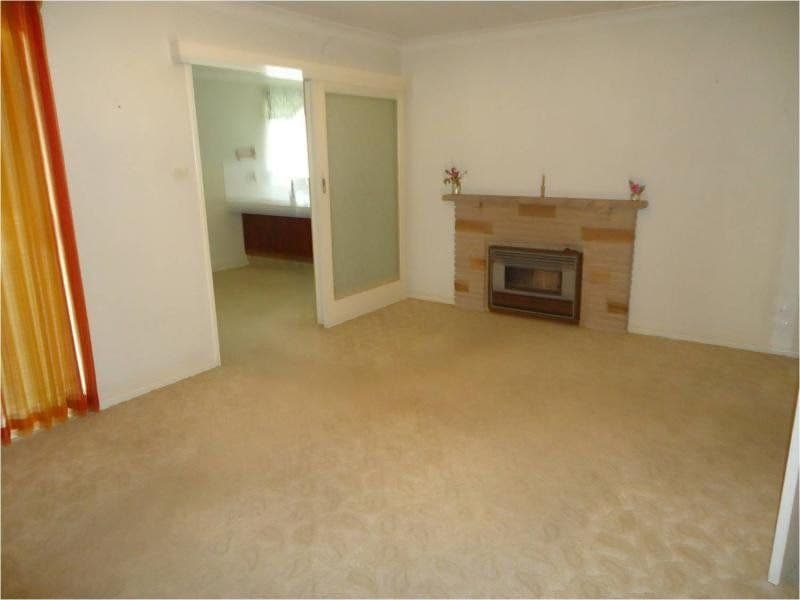 6 James SheahannDr ORANGE NSW, 6 James Sheahanndr Orange - Thumbnail 3