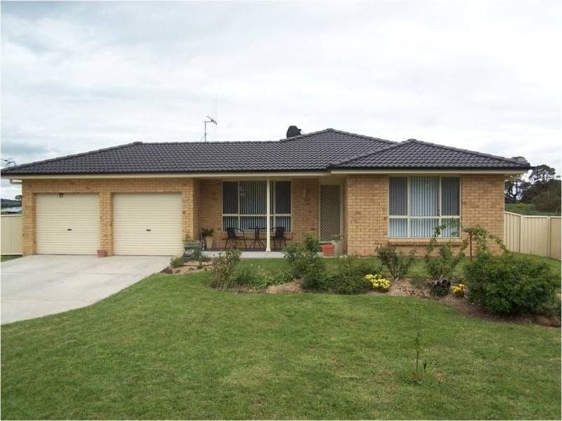 22 ElizabethnSt SPRING HILL NSW, 22 Elizabethnst Spring Hill - Image 1