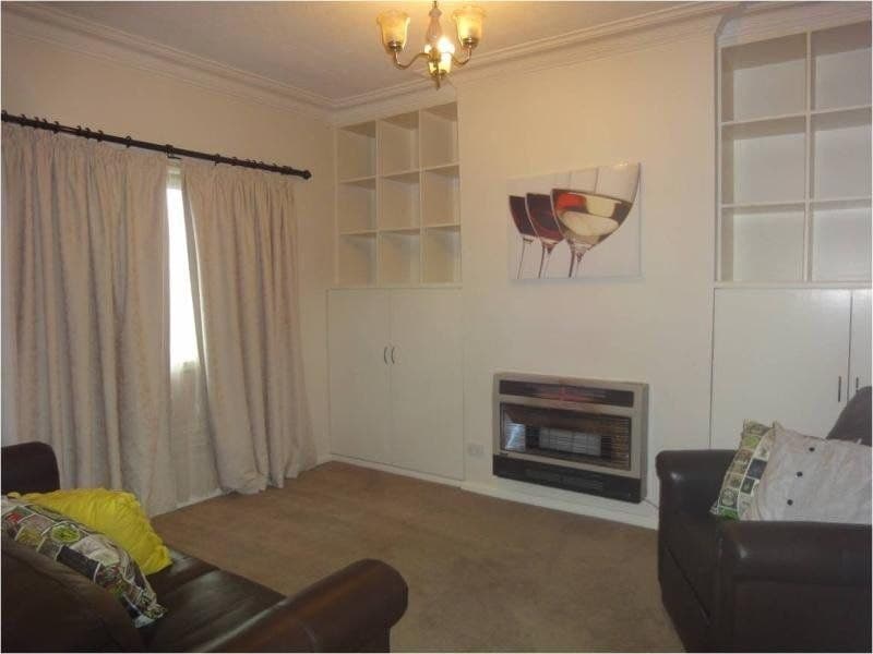 44 MolongnRd ORANGE NSW, 44 Molongnrd Orange - Thumbnail 4