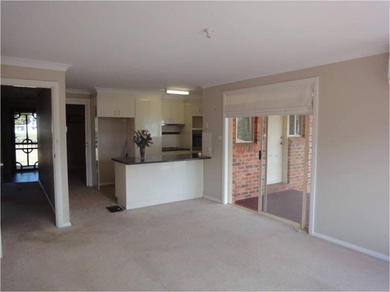 78 MolongnRd ORANGE NSW, 78 Molongnrd Orange - Thumbnail 2