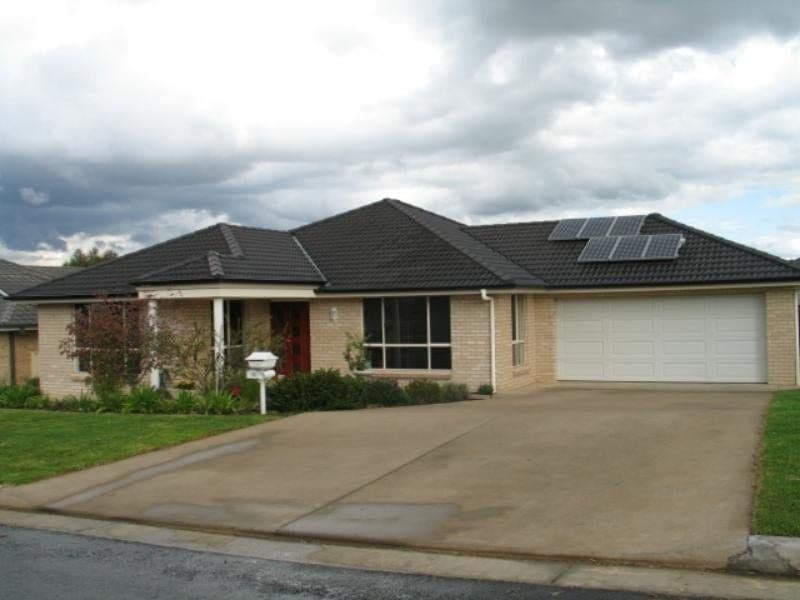 10 George Weily Place ORANGE NSW, Orange - Image 1