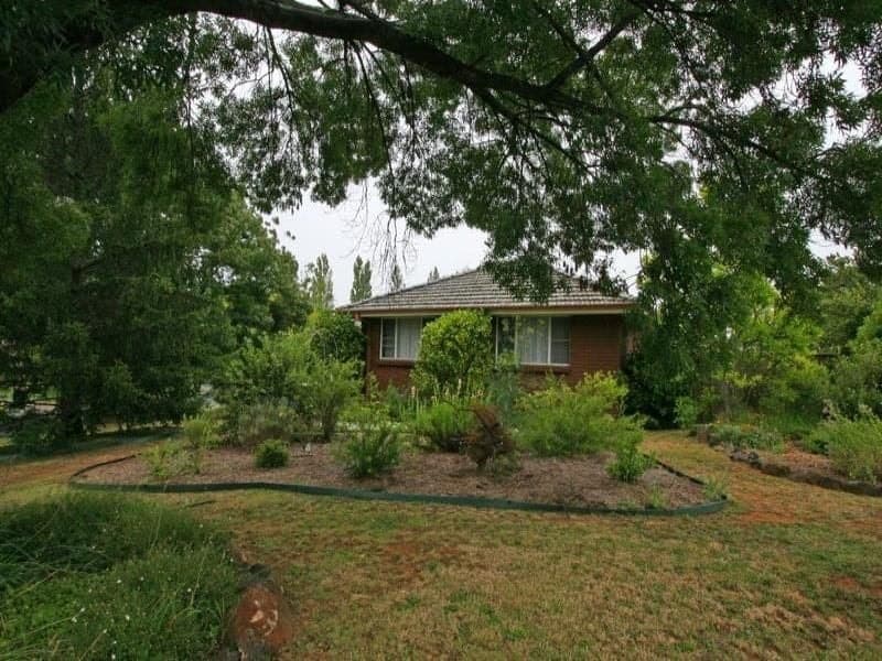 2 Pulari Place ORANGE NSW, Orange - Image 1