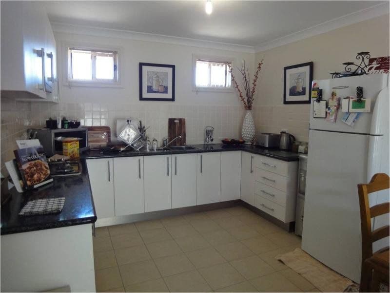 1 Gregory Place ORANGE NSW, Orange - Thumbnail 2