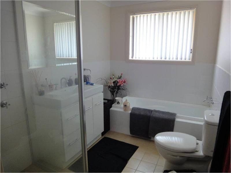 1 Gregory Place ORANGE NSW, Orange - Thumbnail 4