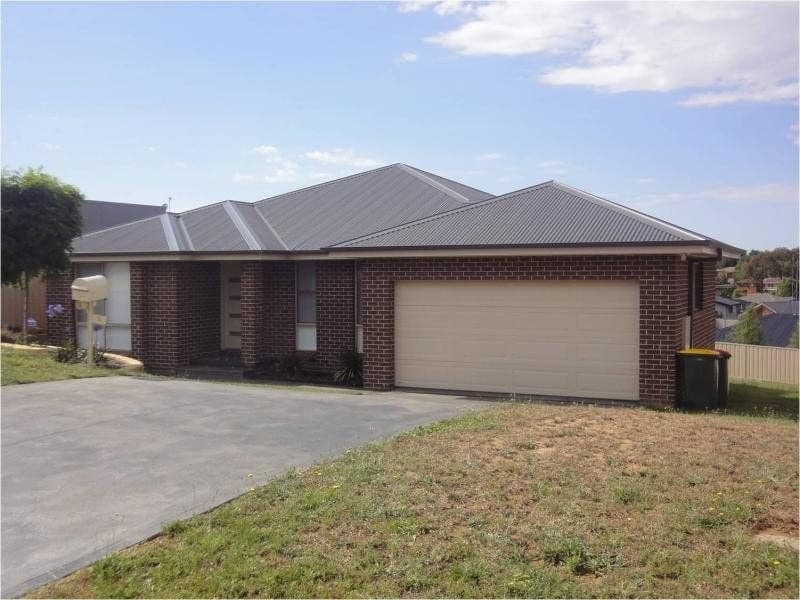 10 WindaminglenPl ORANGE NSW, 10 Windaminglenpl Orange - Image 1