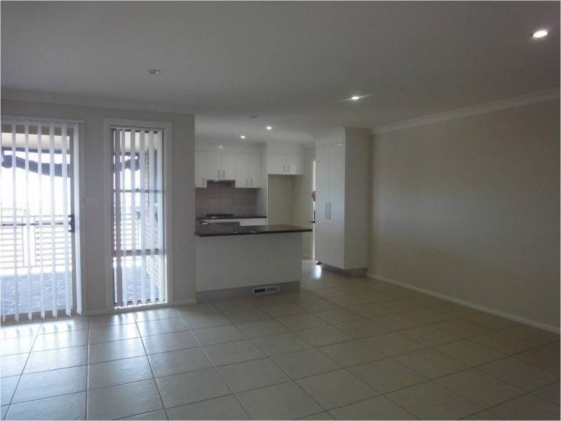 10 WindaminglenPl ORANGE NSW, 10 Windaminglenpl Orange - Thumbnail 3