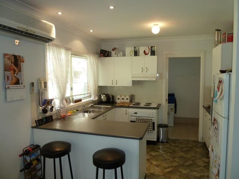 4/63A Casey Street ORANGE NSW, Orange - Thumbnail 2