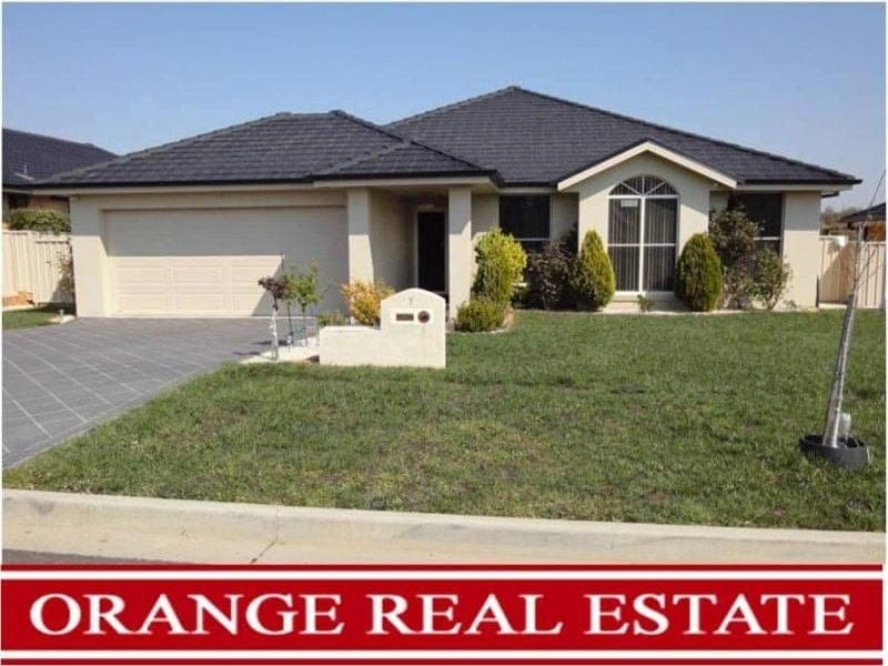7 Speet Place ORANGE NSW, Orange - Image 1