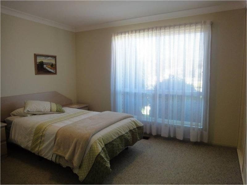 28 Amana Circuit ORANGE NSW, Orange - Thumbnail 5