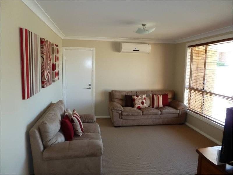 2 Jeanette Close ORANGE NSW, Orange - Thumbnail 4
