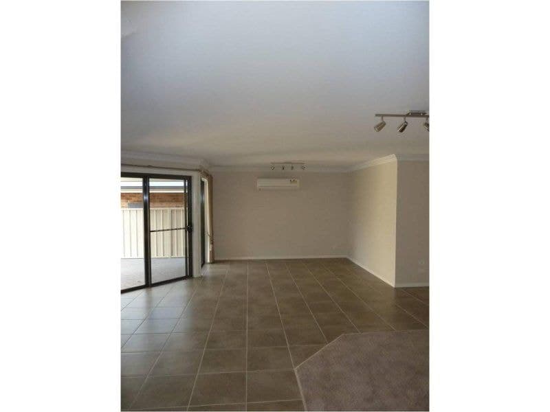 28 Breen Street ORANGE NSW, Orange - Thumbnail 2