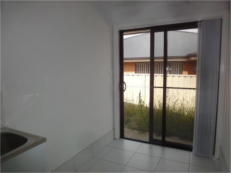 58 Diamond Drive ORANGE NSW, Orange - Thumbnail 6