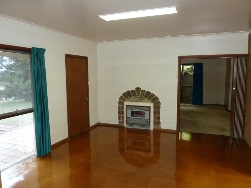 20 Mathoura Place ORANGE NSW, Orange - Thumbnail 2