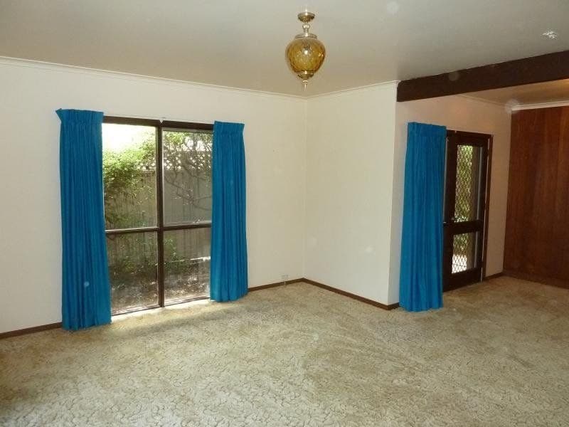 20 Mathoura Place ORANGE NSW, Orange - Thumbnail 4