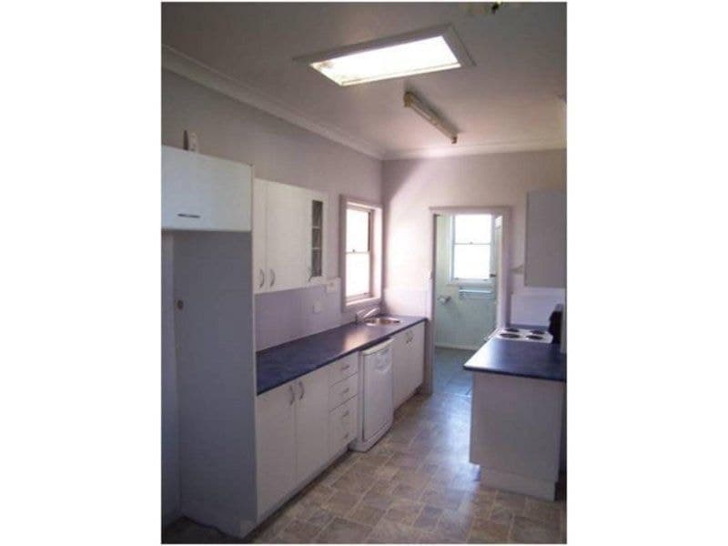 256 McLachlan Street ORANGE NSW, Orange - Thumbnail 3