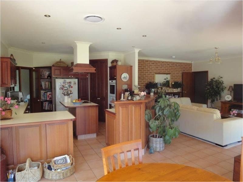 74 Canobolas Road ORANGE NSW, Orange - Thumbnail 4