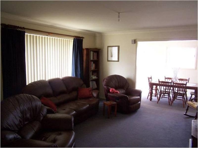 9 Honeyman Drive ORANGE NSW, Orange - Thumbnail 2
