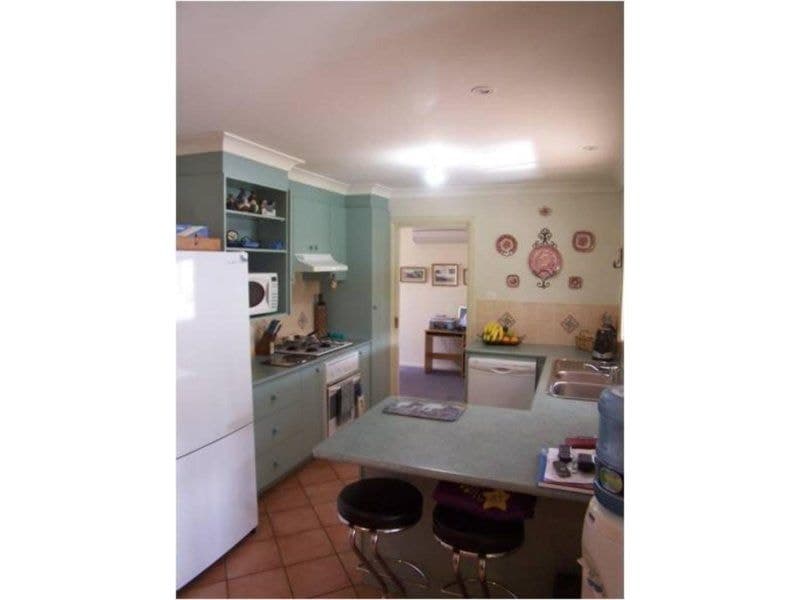 9 Honeyman Drive ORANGE NSW, Orange - Thumbnail 6