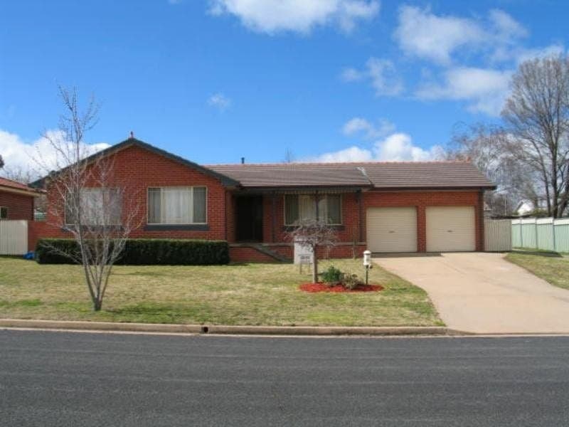 11 Alan Ridley Place ORANGE NSW, Orange - Image 1