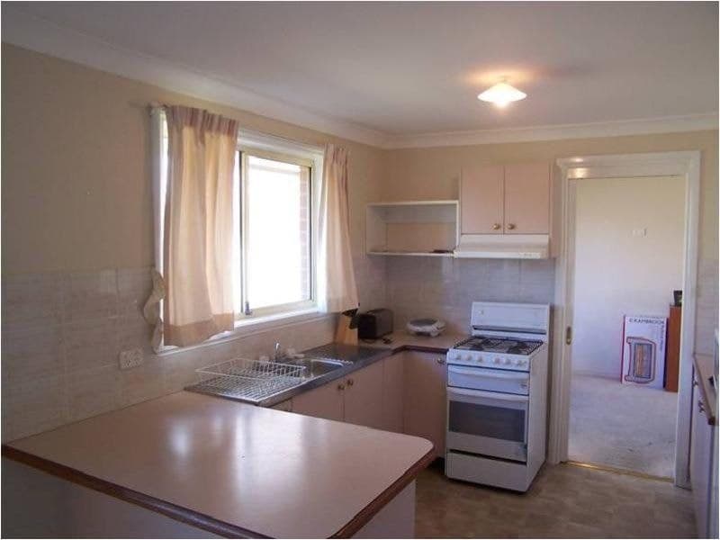 11 Alan Ridley Place ORANGE NSW, Orange - Thumbnail 5