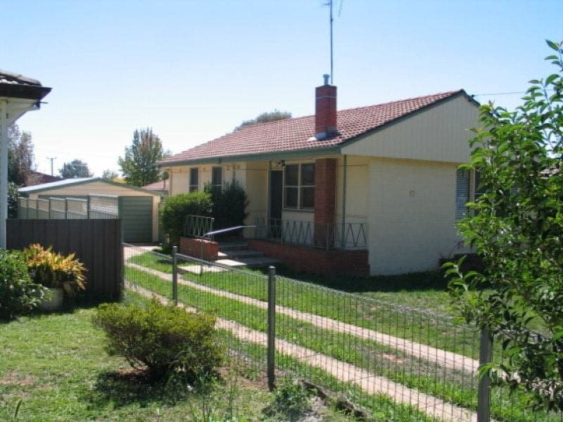 17 LeuranRd ORANGE NSW, 17 Leuranrd Orange - Image 1