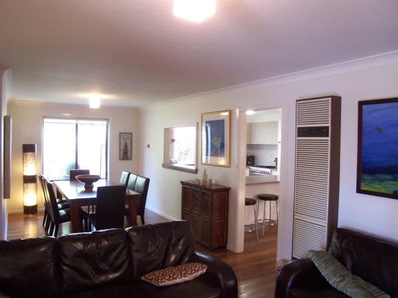 35 James Sheahan Drive ORANGE NSW, Orange - Thumbnail 4
