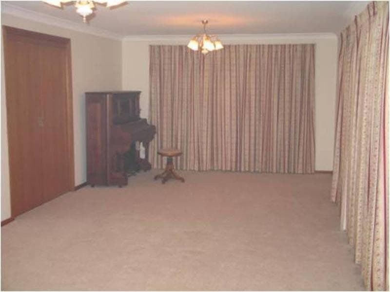 11 Coogal Drive ORANGE NSW, Orange - Thumbnail 4
