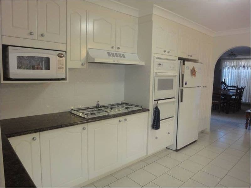 22 Avondale Drive ORANGE NSW, Orange - Thumbnail 4