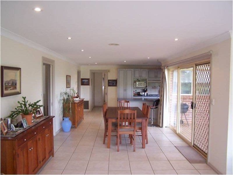 3 Angus Place ORANGE NSW, Orange - Thumbnail 6