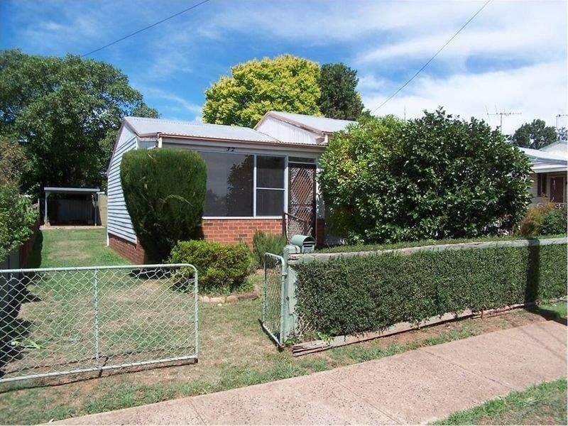 32 North Street ORANGE NSW, Orange - Image 1