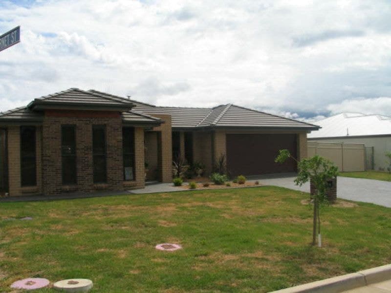 9 Sapphire Drive ORANGE NSW, Orange - Thumbnail 2