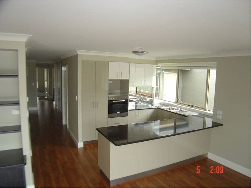 11 Mahogany Court ORANGE NSW, Orange - Thumbnail 5