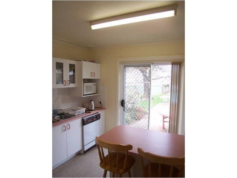 94 Cecil Road ORANGE NSW, Orange - Thumbnail 8