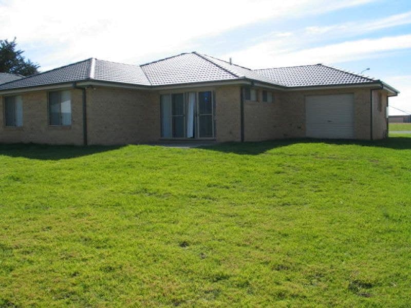 10 Emerald Drive ORANGE NSW, Orange - Thumbnail 5