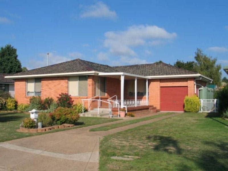 9 Apollo Place ORANGE NSW, Orange - Image 1