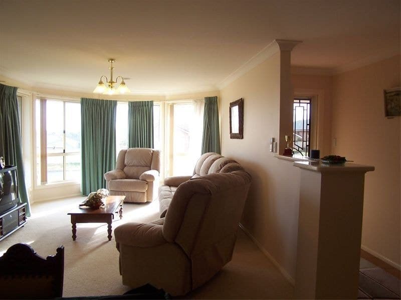 28 Olympic Drive ORANGE NSW, Orange - Thumbnail 2