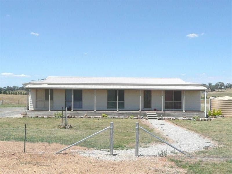 SPRING HILL NSW, Spring Hill - Image 1