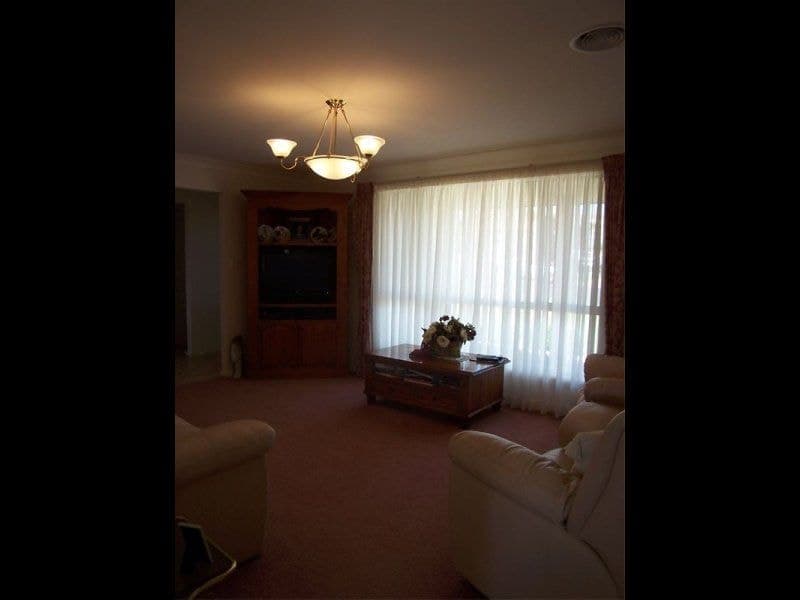 19 Olympic Drive ORANGE NSW, Orange - Thumbnail 3