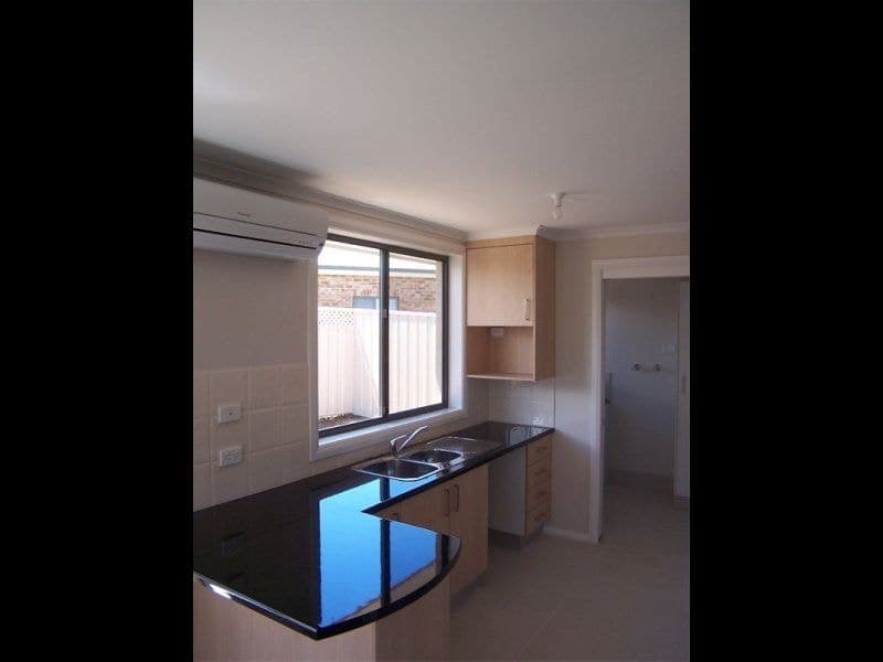 ORANGE NSW, Orange - Thumbnail 3