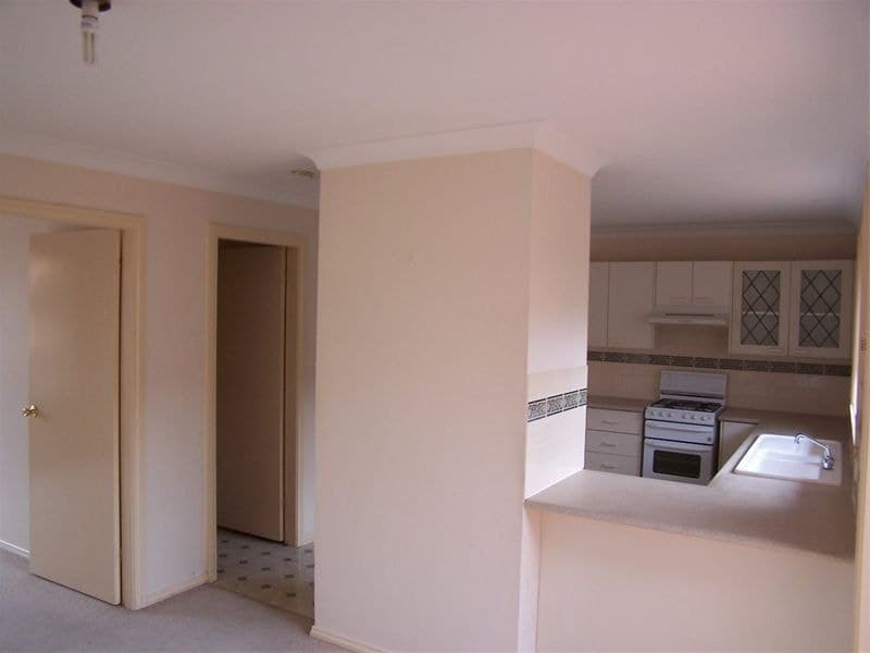 2/13 Orchard Grove Road ORANGE NSW, Road Orange - Thumbnail 3