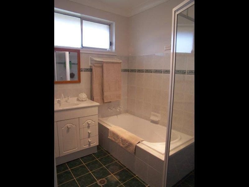 28 Collwood Crescent ORANGE NSW, Orange - Thumbnail 6