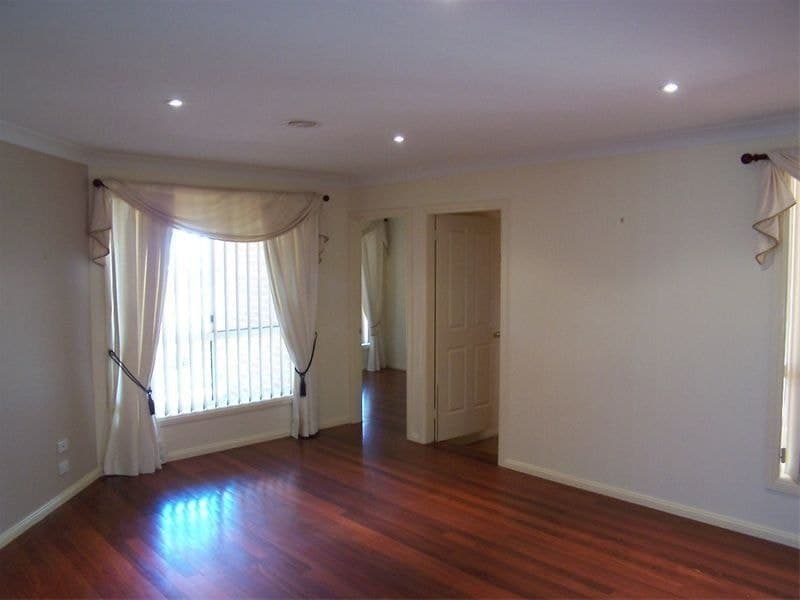 14 Magnolia Way ORANGE NSW, Orange - Thumbnail 3